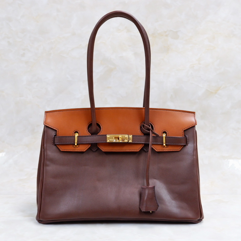 バーキンタイプのショルダーバッグ 93