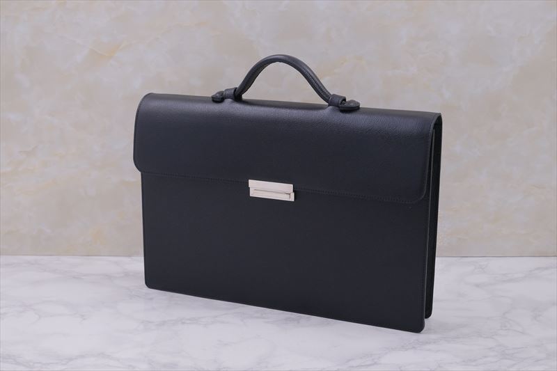 25年ほどの時を経て新規ご注文いただいた正統派ブリーフケース　30312