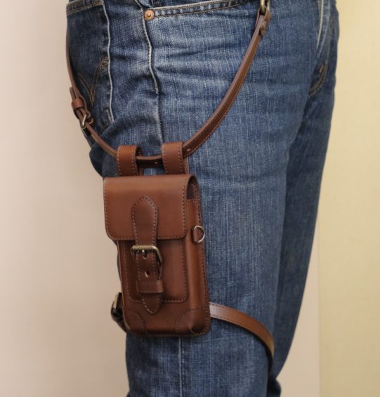 ご自分でデザインなさったスマホケース　31004　