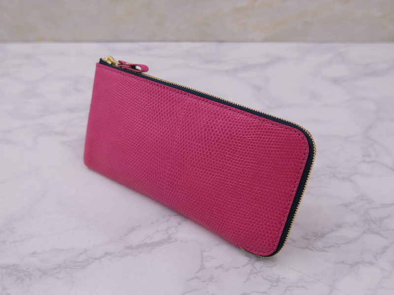 ストロベリーピンクのリザード 　ロングジーヴズ 241003